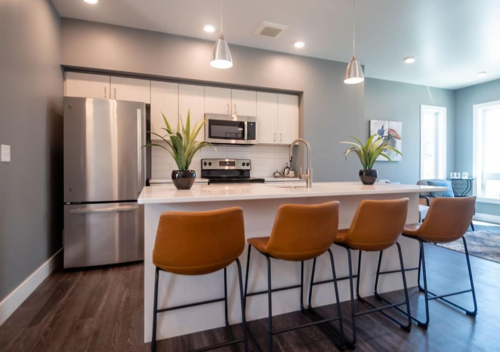 Refaced apartment kitchen with new cabinet doors